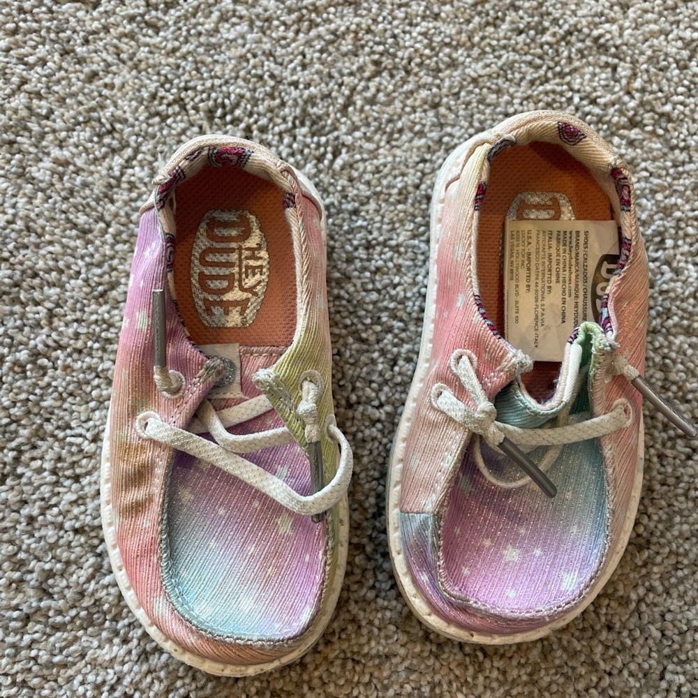 Wendy Toddler Sparkle Star Hey Dude Shoes- Size TD5 - Picture 2 of 4